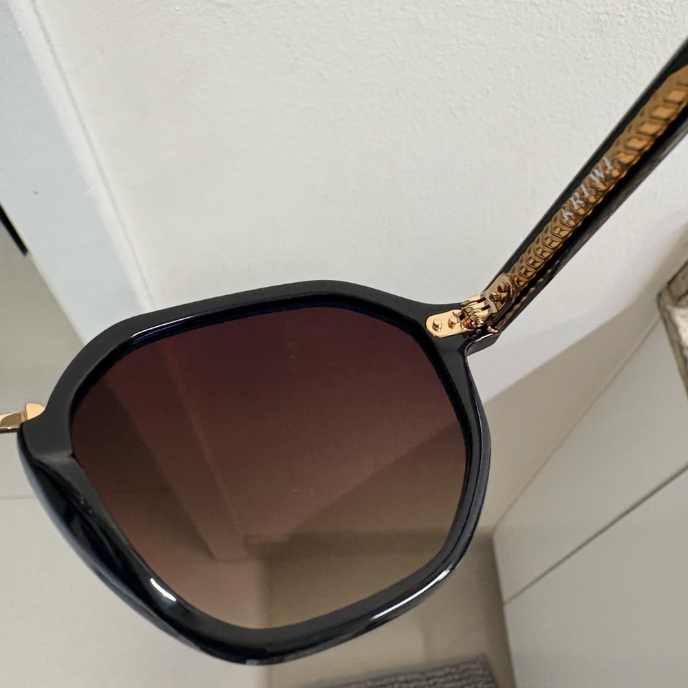 KREWE Black and Gold Sunglasses - Picture 5 of 7